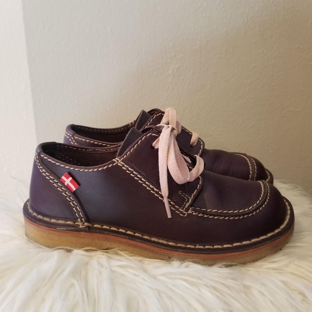 Duckfeet Plum Fyns Size 39 (8.5)